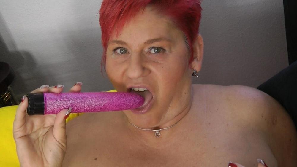 15P Annadevot: Too many dildos part 1