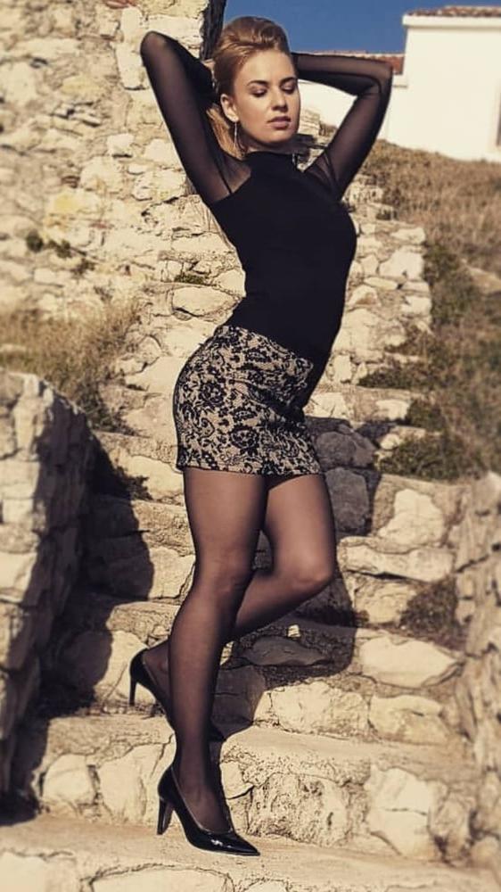 25P Wanktastic pantyhose 64