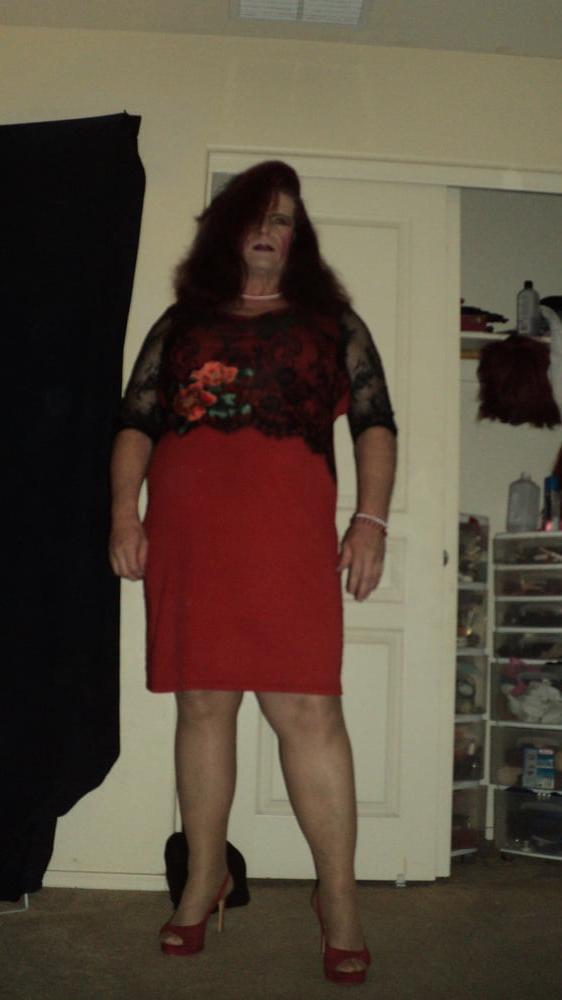 25P me in black 50s dress