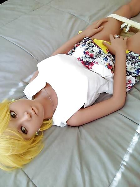 18P Nina's white dress