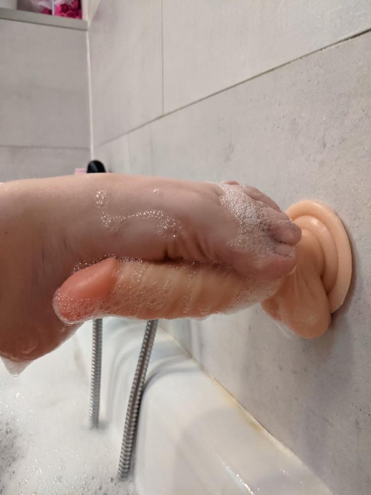 25P Footjob Pictures #1 ready for your cock!