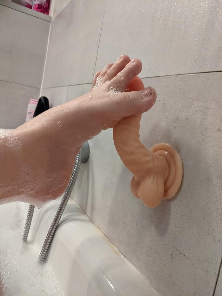 25P Footjob Pictures #1 ready for your cock!
