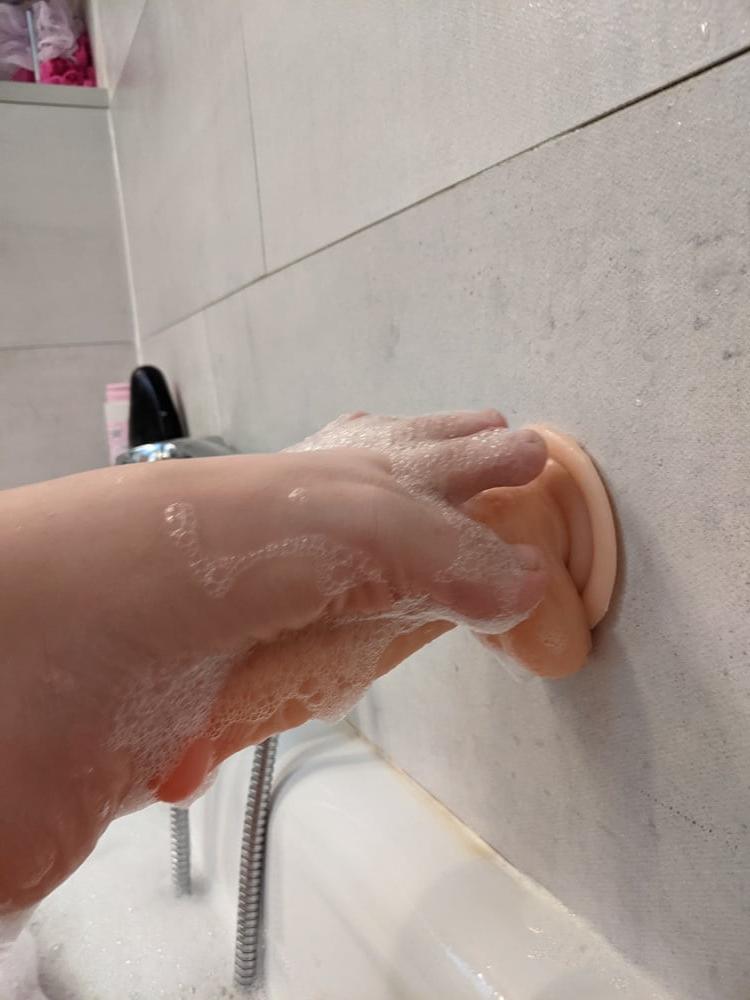 25P Footjob Pictures #1 ready for your cock!
