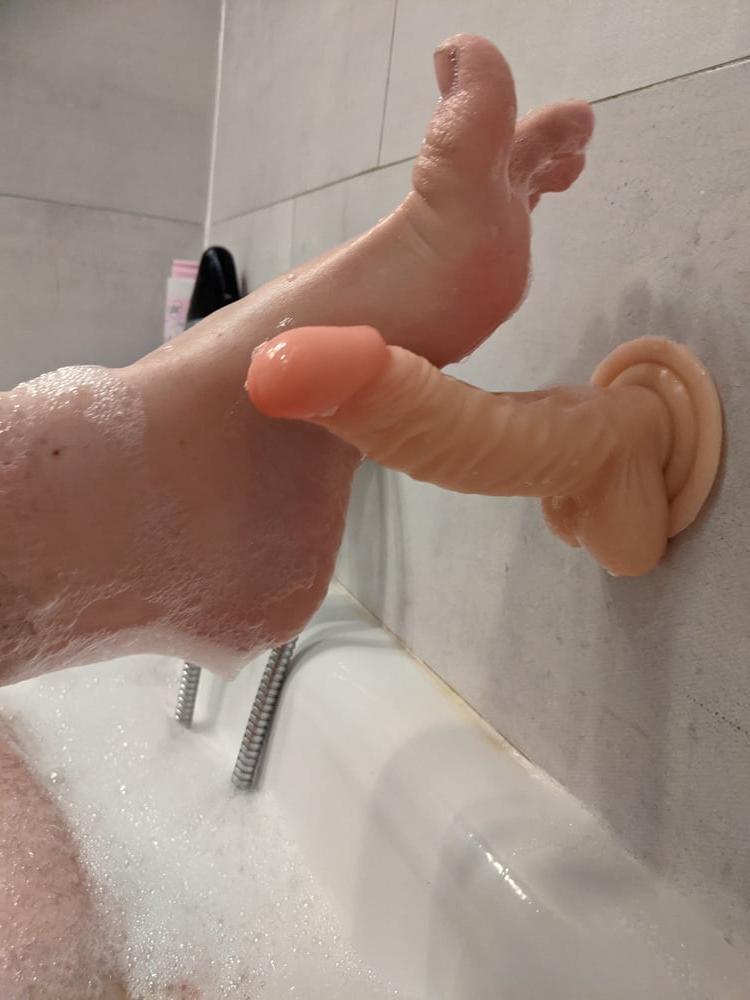 25P Footjob Pictures #1 ready for your cock!