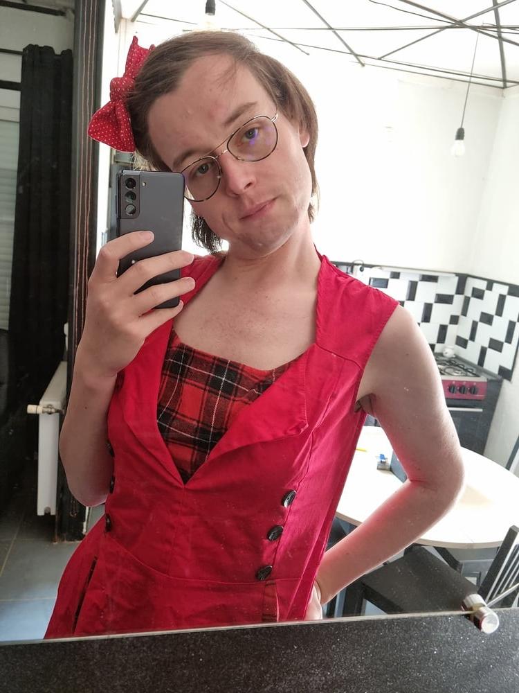 25P 50s style red dress