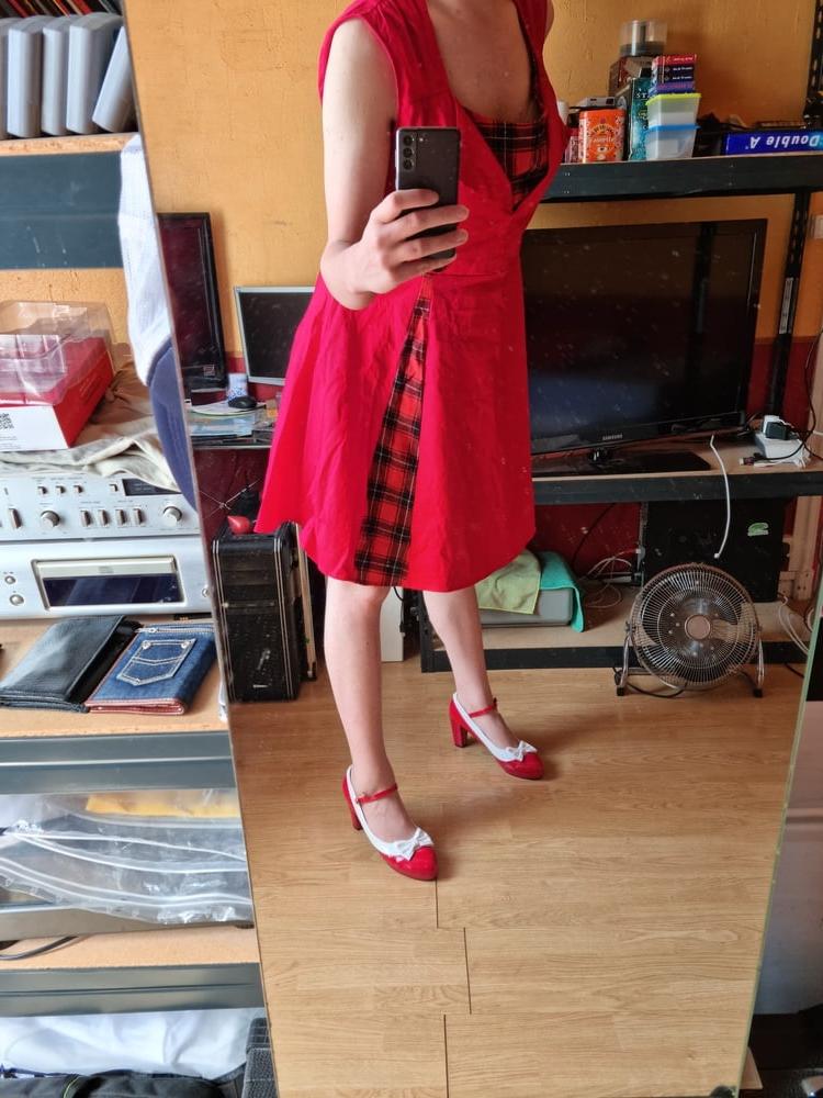 25P 50s style red dress