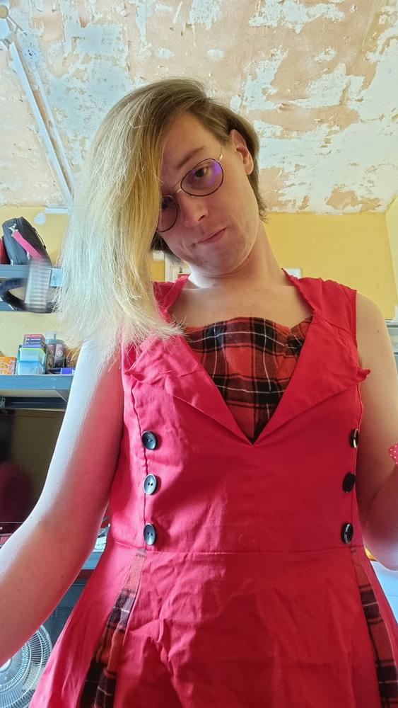 25P 50s style red dress