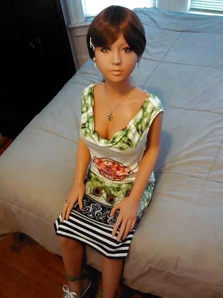 19P Nina's footjob.