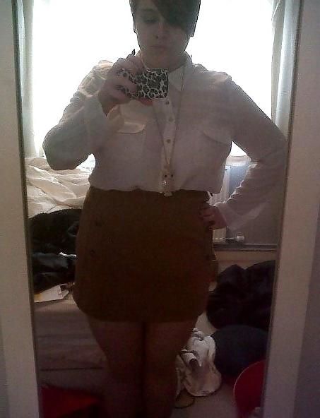 25P Busty Teen Chelsea