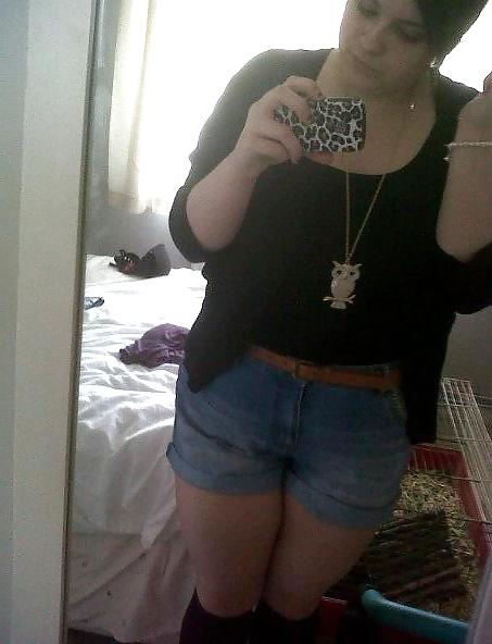 25P Busty Teen Chelsea