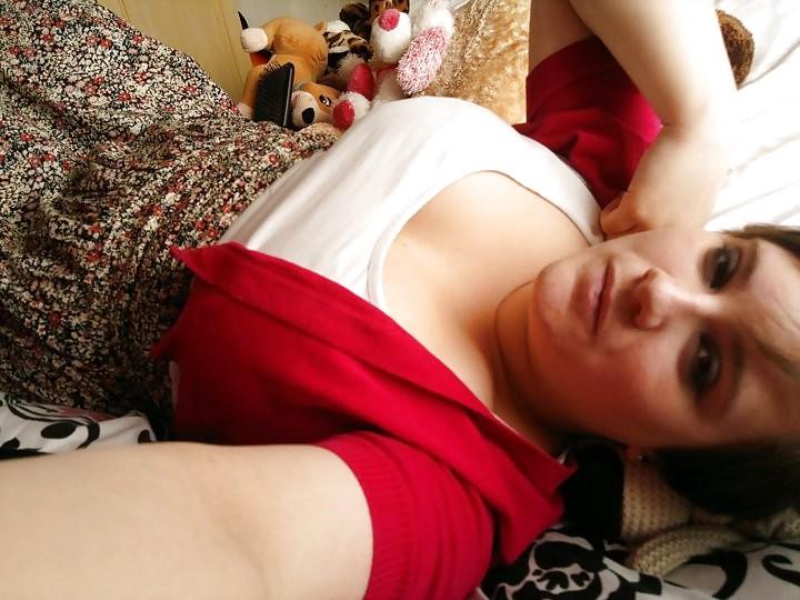 25P Busty Teen Chelsea