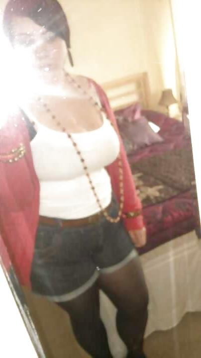 25P Busty Teen Chelsea