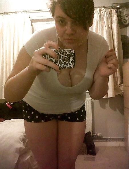 25P Busty Teen Chelsea