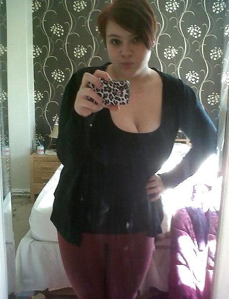 25P Busty Teen Chelsea