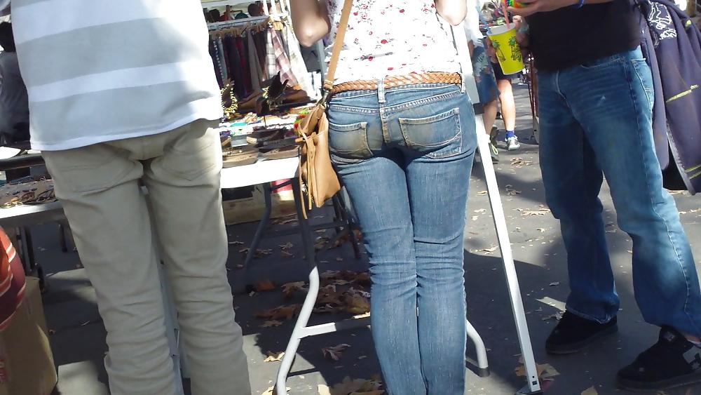 25P Very sexy teen ass & butt in the tightest blue jeans