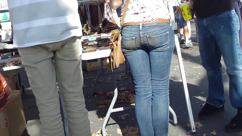 25P Very sexy teen ass & butt in the tightest blue jeans