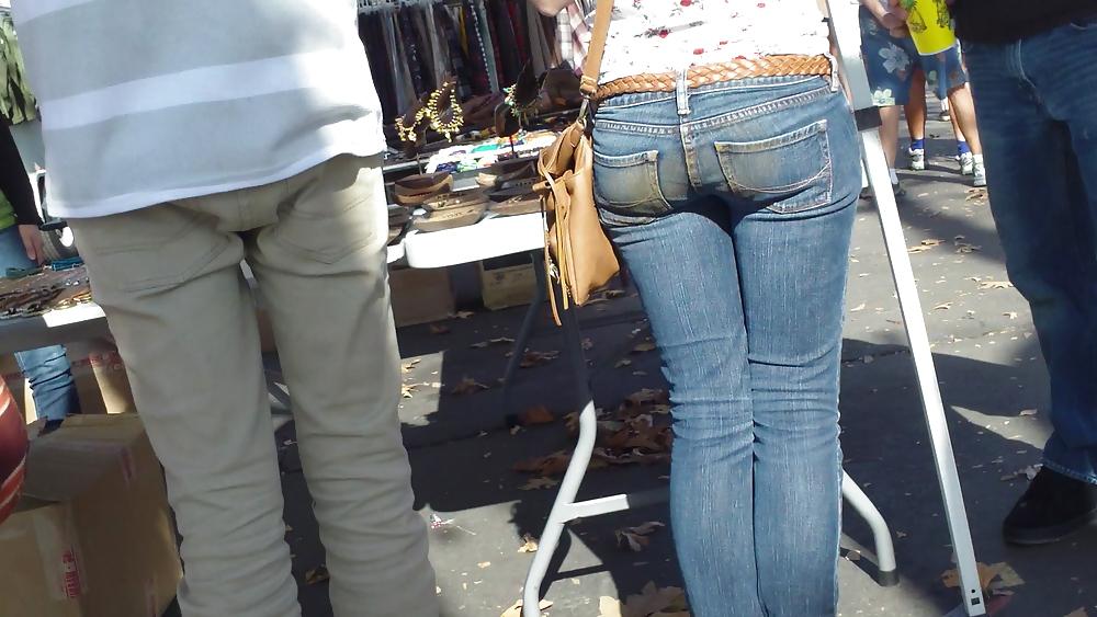 25P Very sexy teen ass & butt in the tightest blue jeans