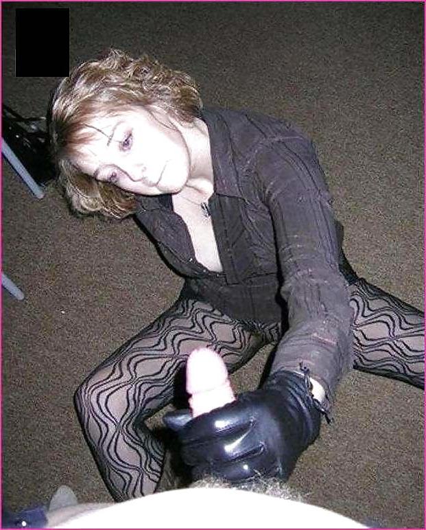 25P FRENCH GIRL POSING UND FUCKING