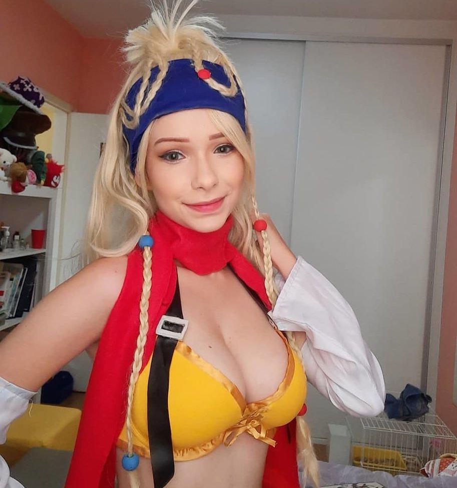 5P Vanille Cosplay nude