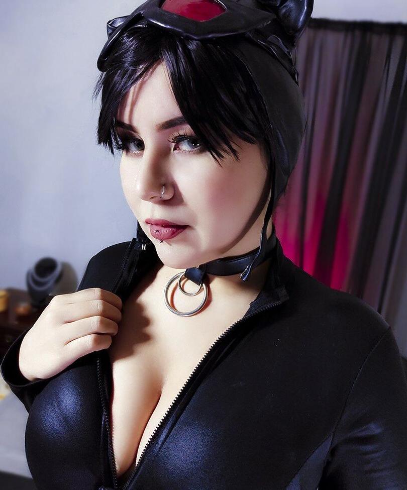15P Felicat Cosplay nude