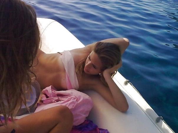10P TEEN CUNTS 02 - DIRTY COMMENTS PLS