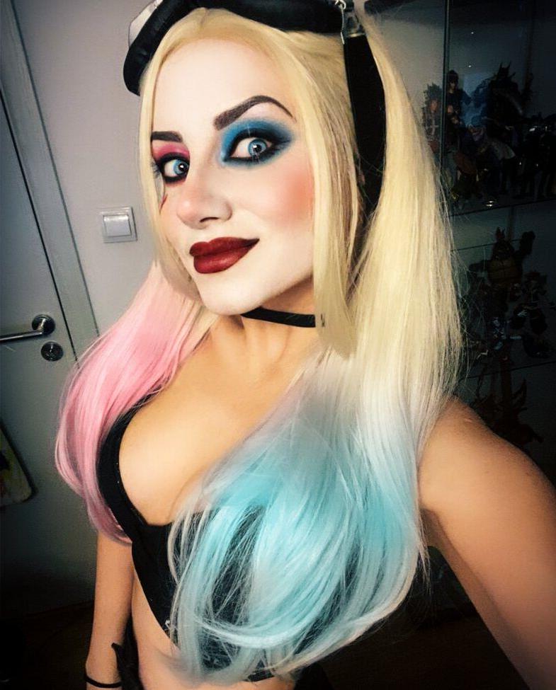 25P Ezy Summers Cosplay nude