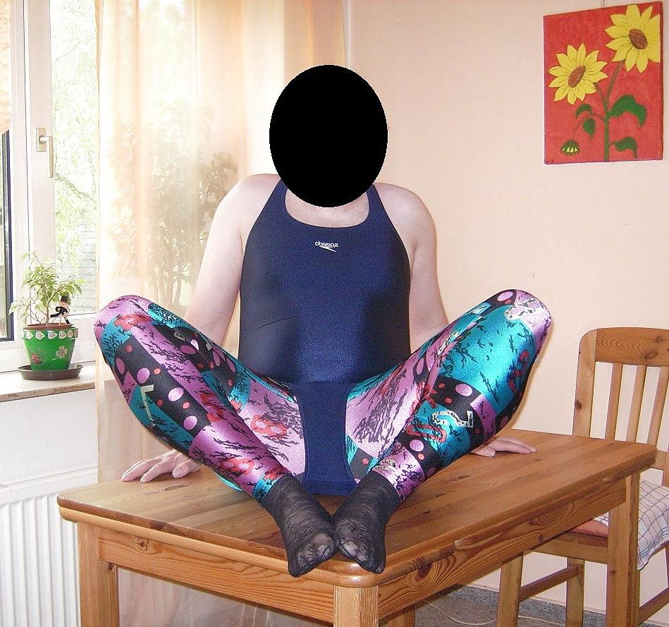 10P Swimsuit badeanzug und leggins