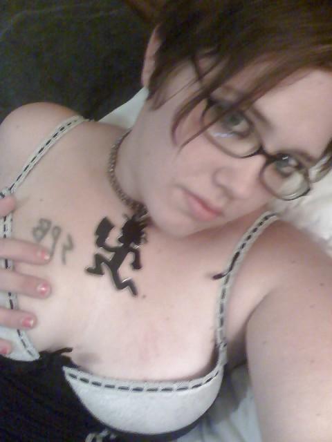 20P My wifes first post.....dirty comments get more pics!!!