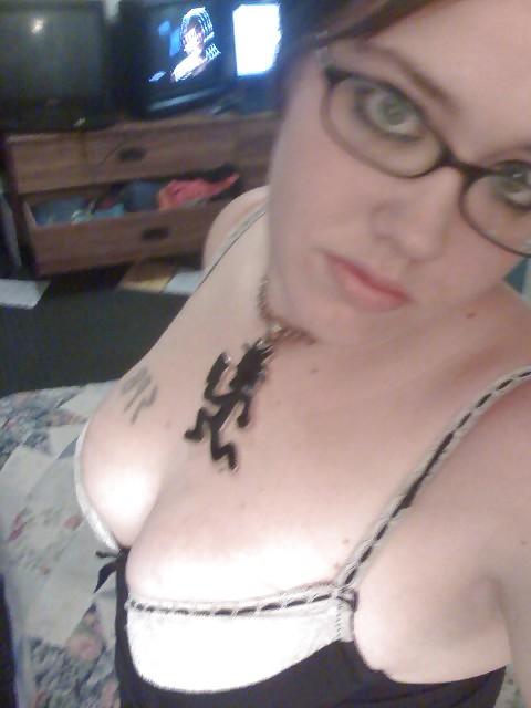 20P My wifes first post.....dirty comments get more pics!!!