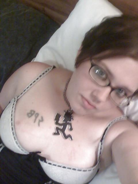 20P My wifes first post.....dirty comments get more pics!!!