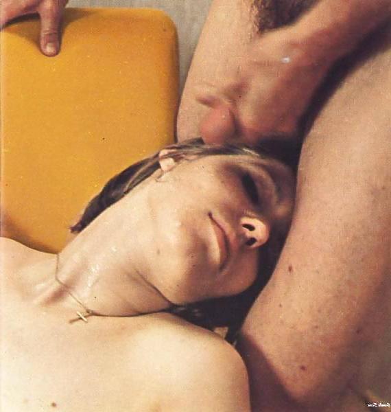 25P Very Old Group Sex Set