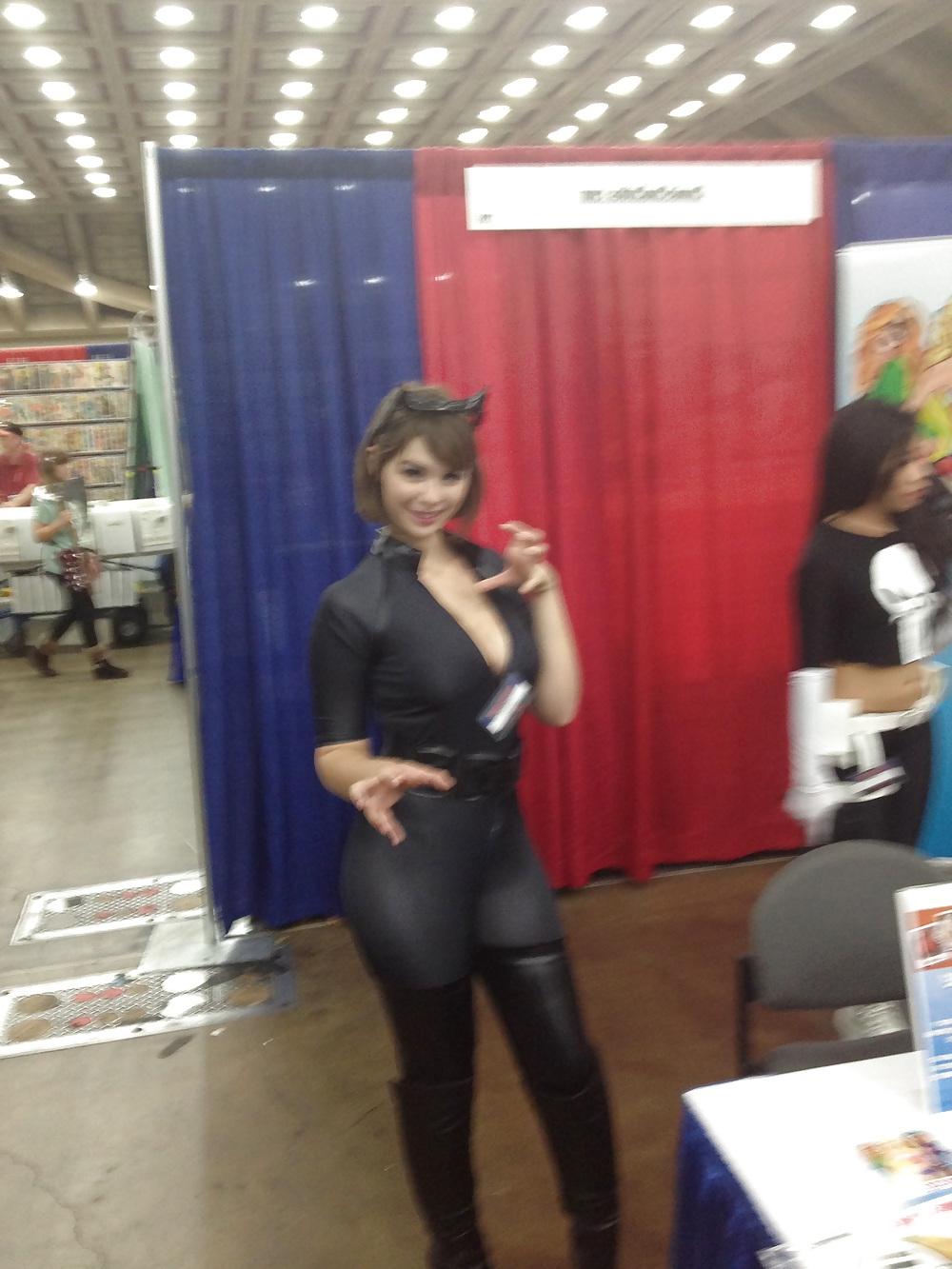 25P CosPlay Ladies