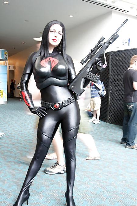 25P CosPlay Ladies