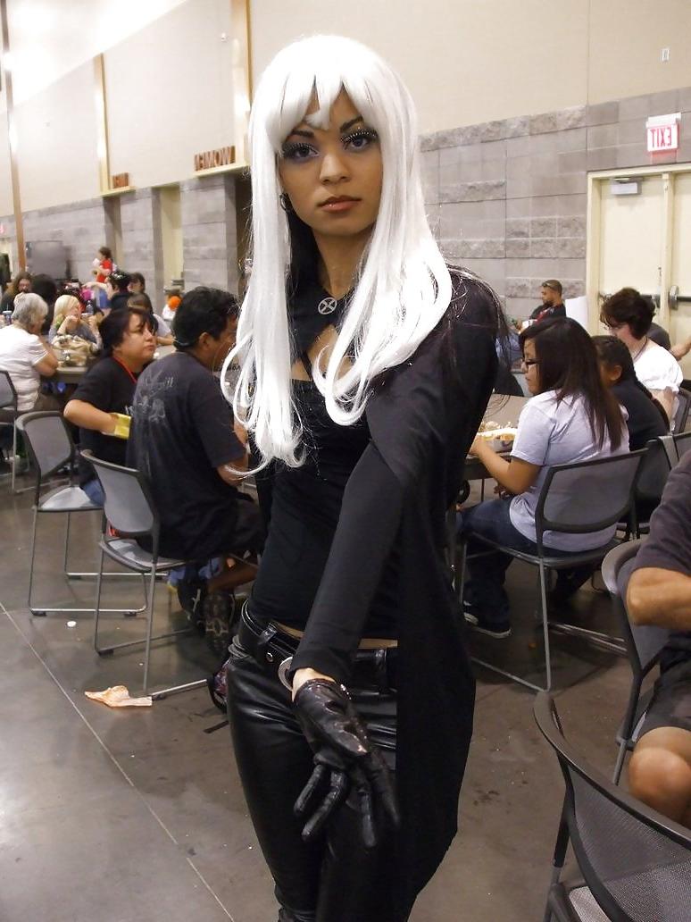25P CosPlay Ladies