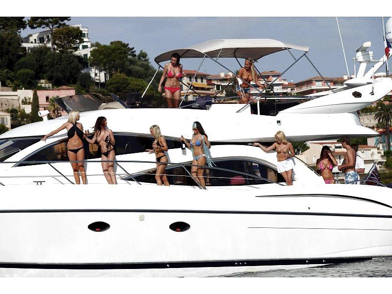 12P Why Men should have a Boat