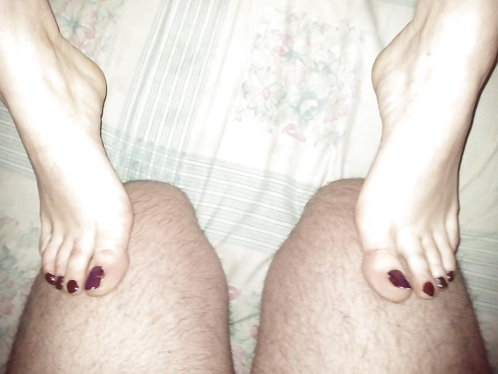 9P Amateur footjob