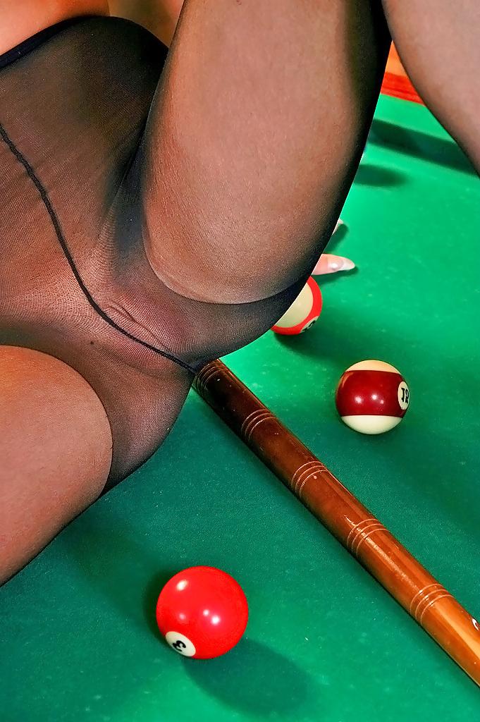 25P Pantyhose no panties 3