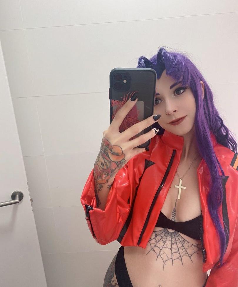 11P Seras Cosplay nude