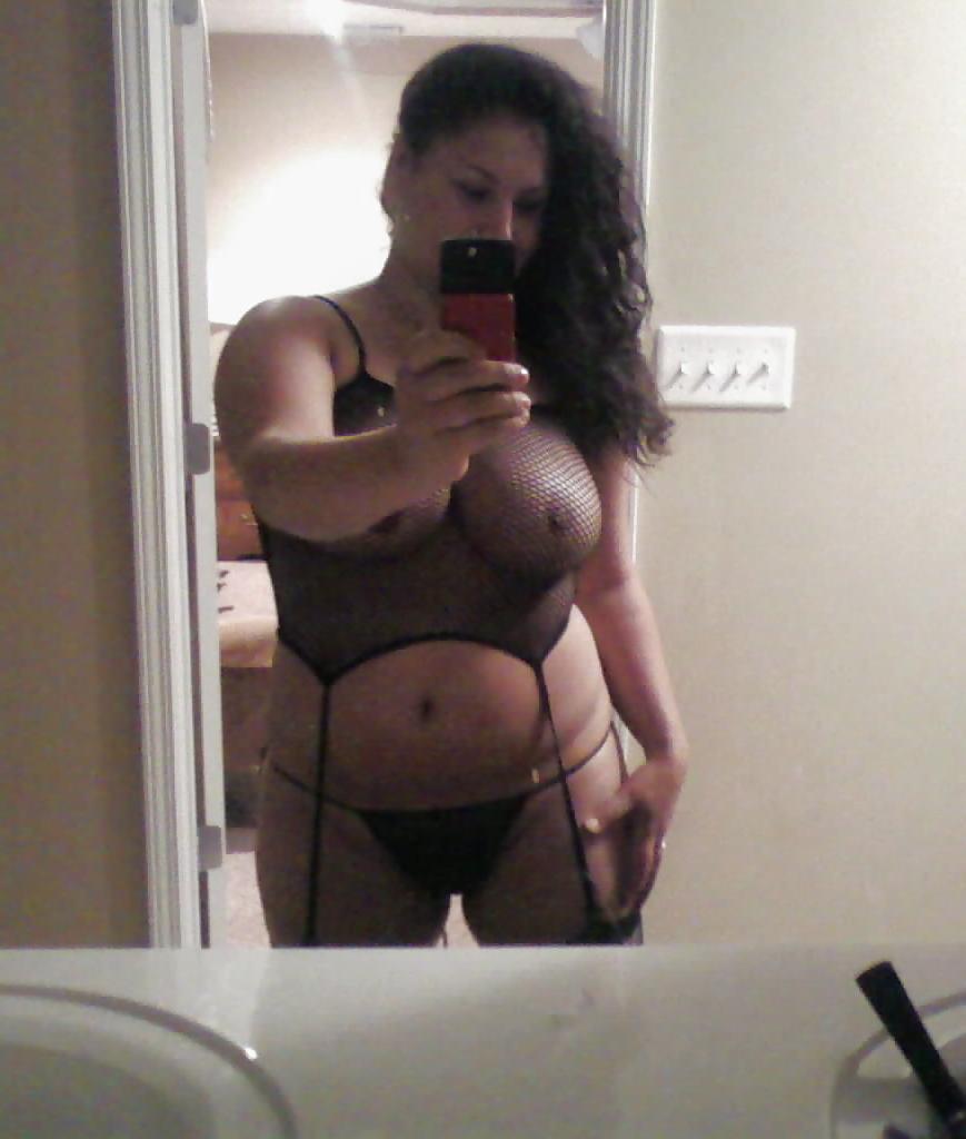 15P A Few Busty Self Shot Milfs