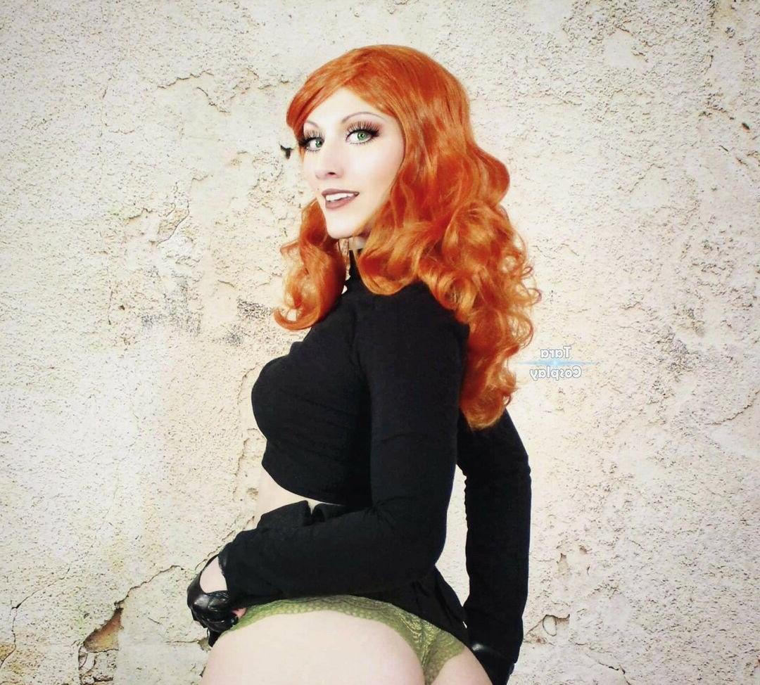 25P Tara Cosplay nude
