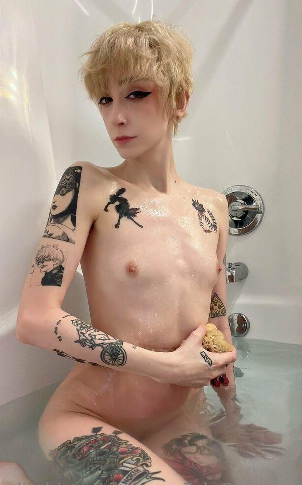25P Putrid Cosplay nude