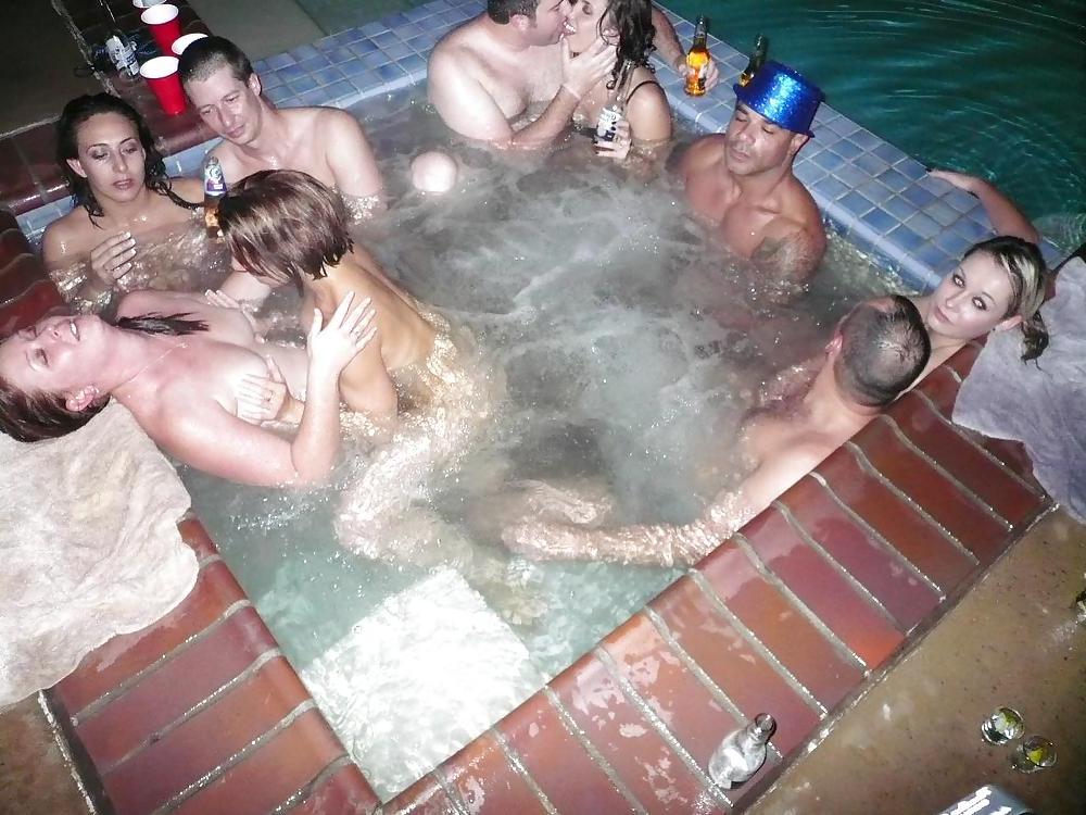 25P Memorial Weekend Sex Parties
