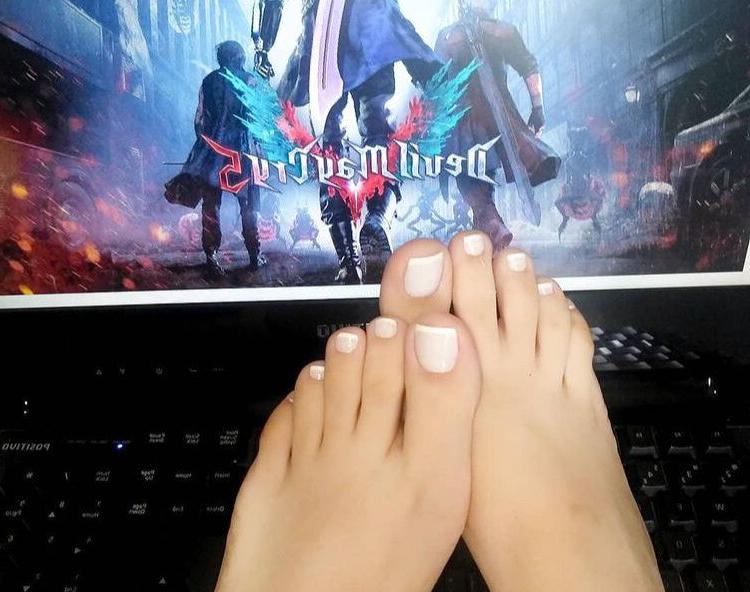6P Barbara Tamires Cosplay nude