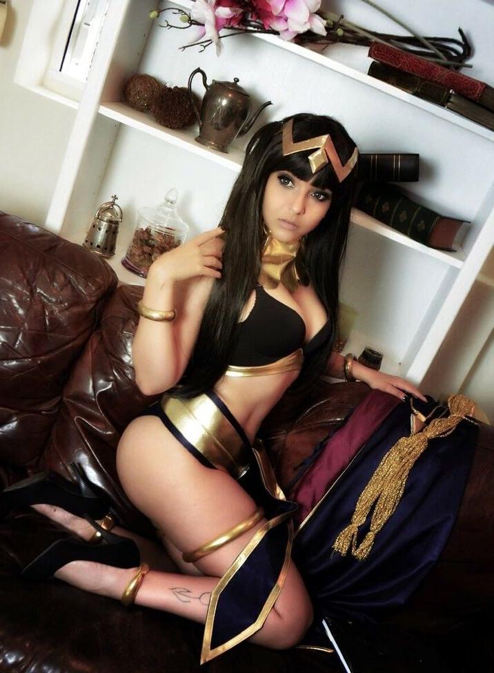 25P Shermie Cosplay nude