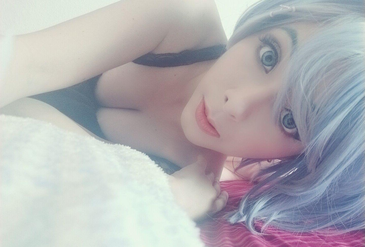 25P Brenditz Cosplay nude
