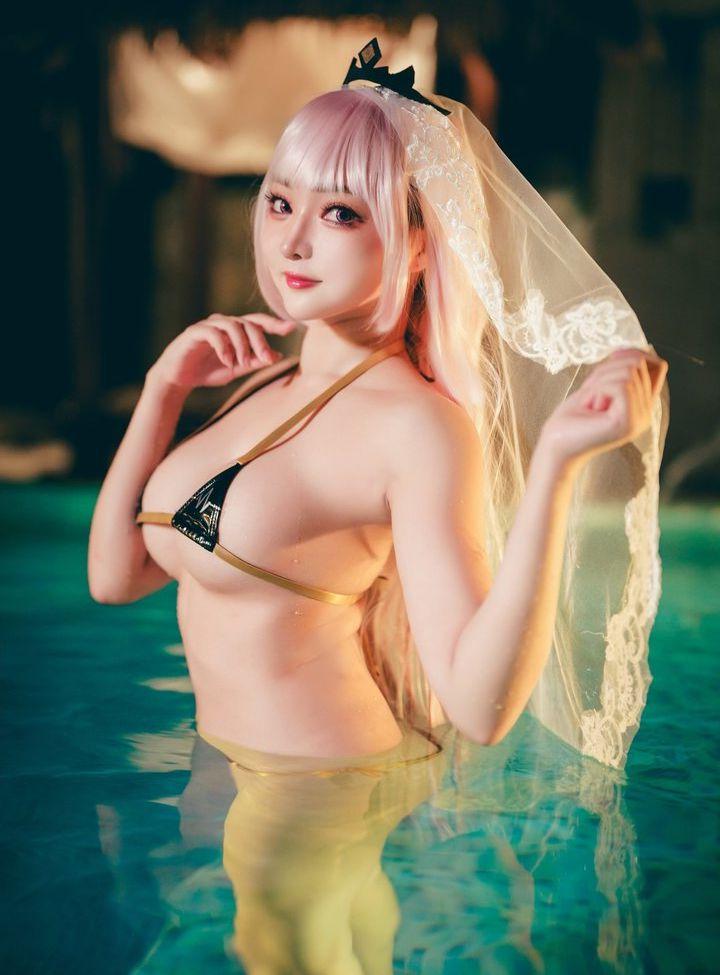 13P Xuxu Cosplay nude