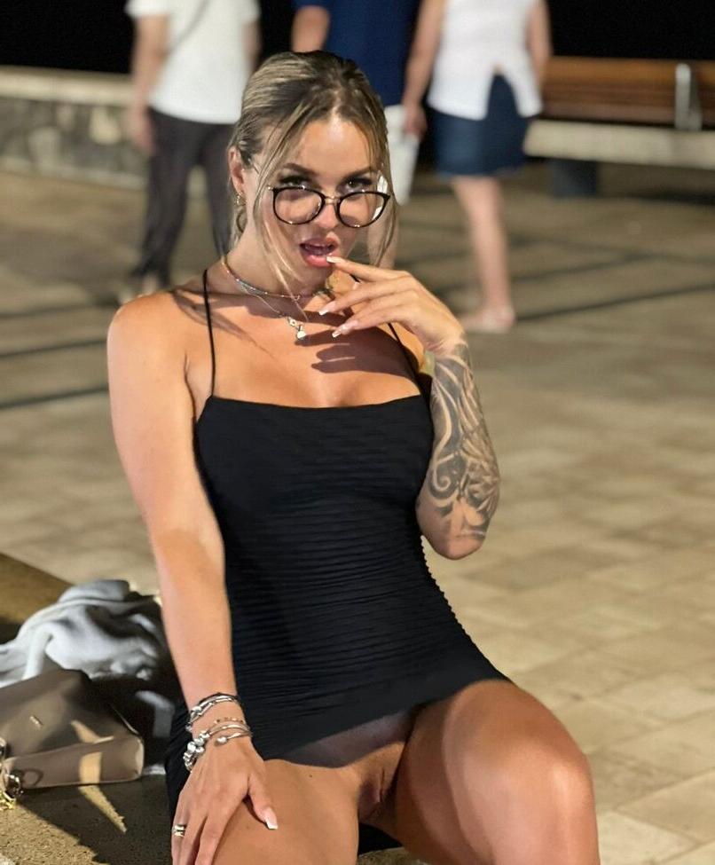 18P Anka Lollipop nude