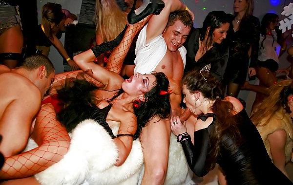 25P Sex Parties