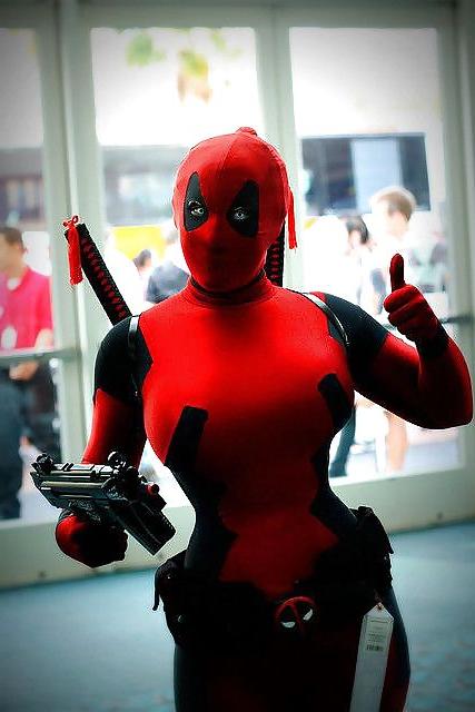 25P Curvy Cosplay Girls