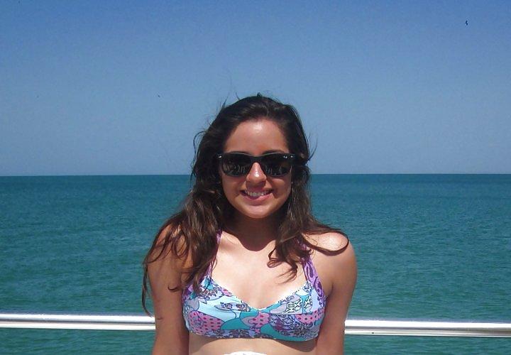 23P TEEN CUNTS 04 - COMMENT DIRTY